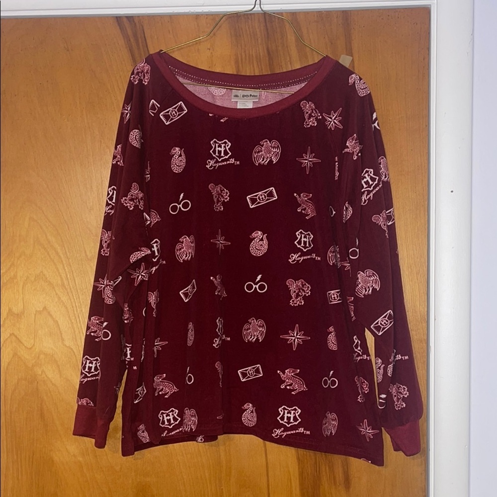 Soft Harry Potter Burgundy Plus Size Graphic Long Sleeve Sleepwear Top
